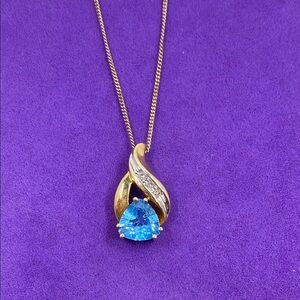 💛 Vintage 10k Gold with Blue Topaz & Diamond Pendant Necklace